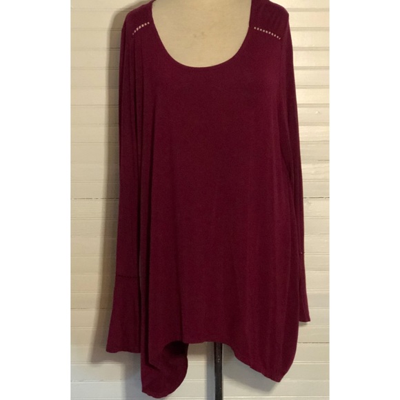 new directions Tops - Burgundy New Directions Tunic Shirt